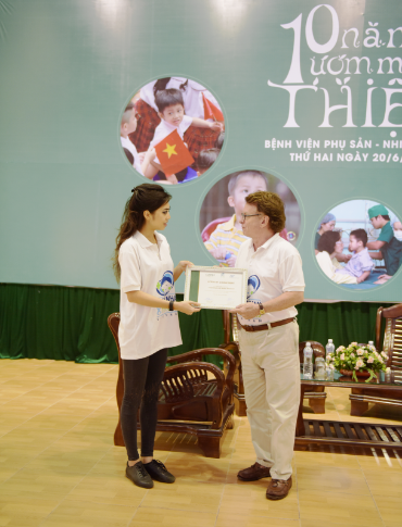 tập đoàn Empire ảnh 2 tap doan Empire anh 2