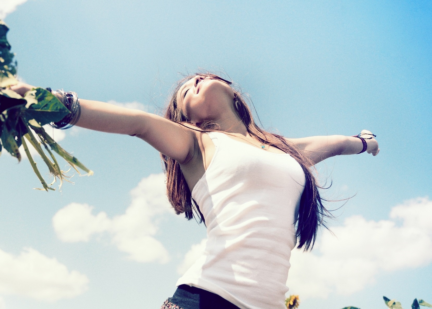 Nguoi tre truoc nhung lua chon quan trong cua cuoc doi hinh anh