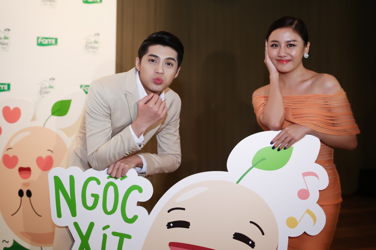 Văn Mai Hương và gia đình ảnh 3 Van Mai Huong va gia dinh anh 3