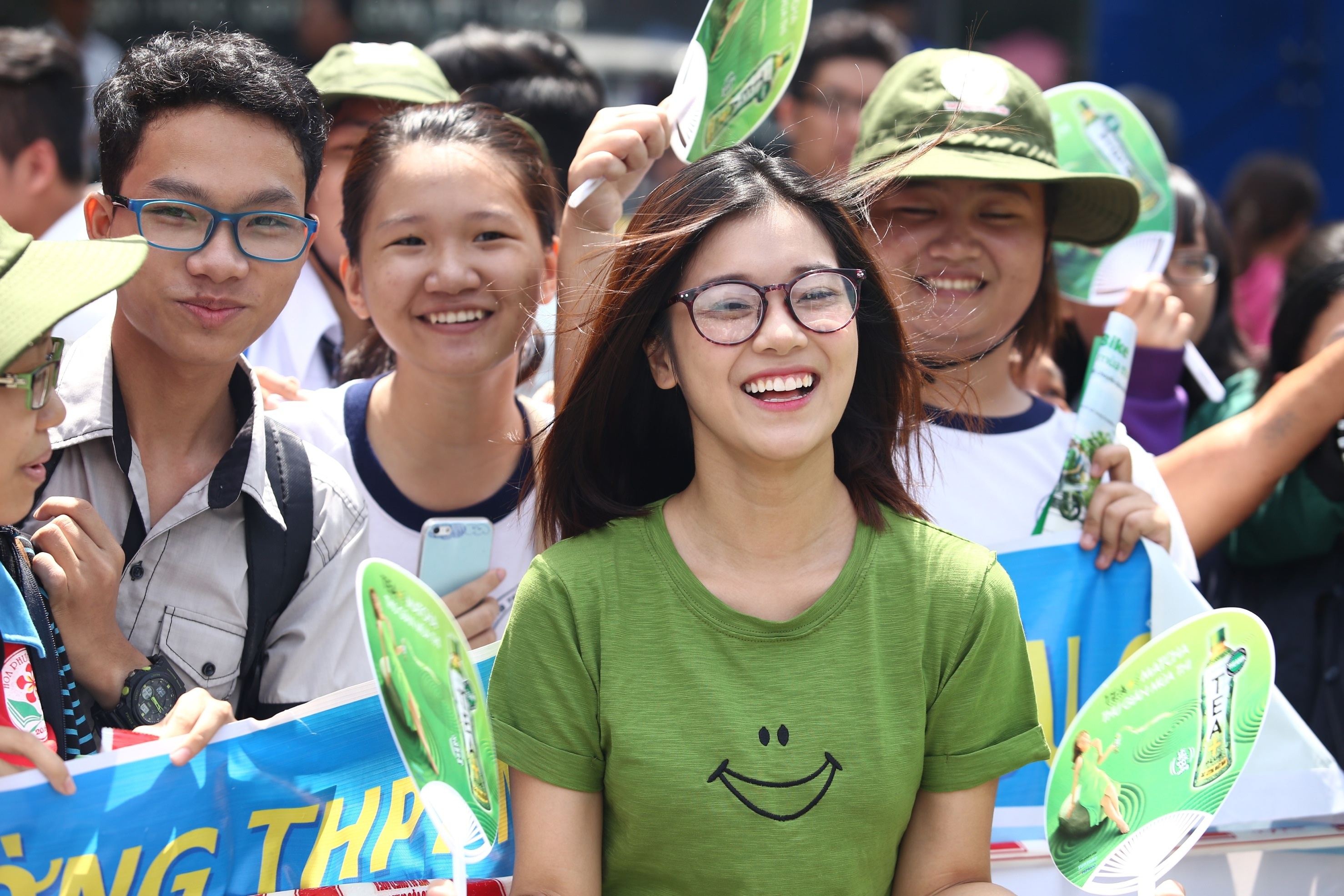 Hoang Yen Chibi nang no tiep suc mua thi hinh anh