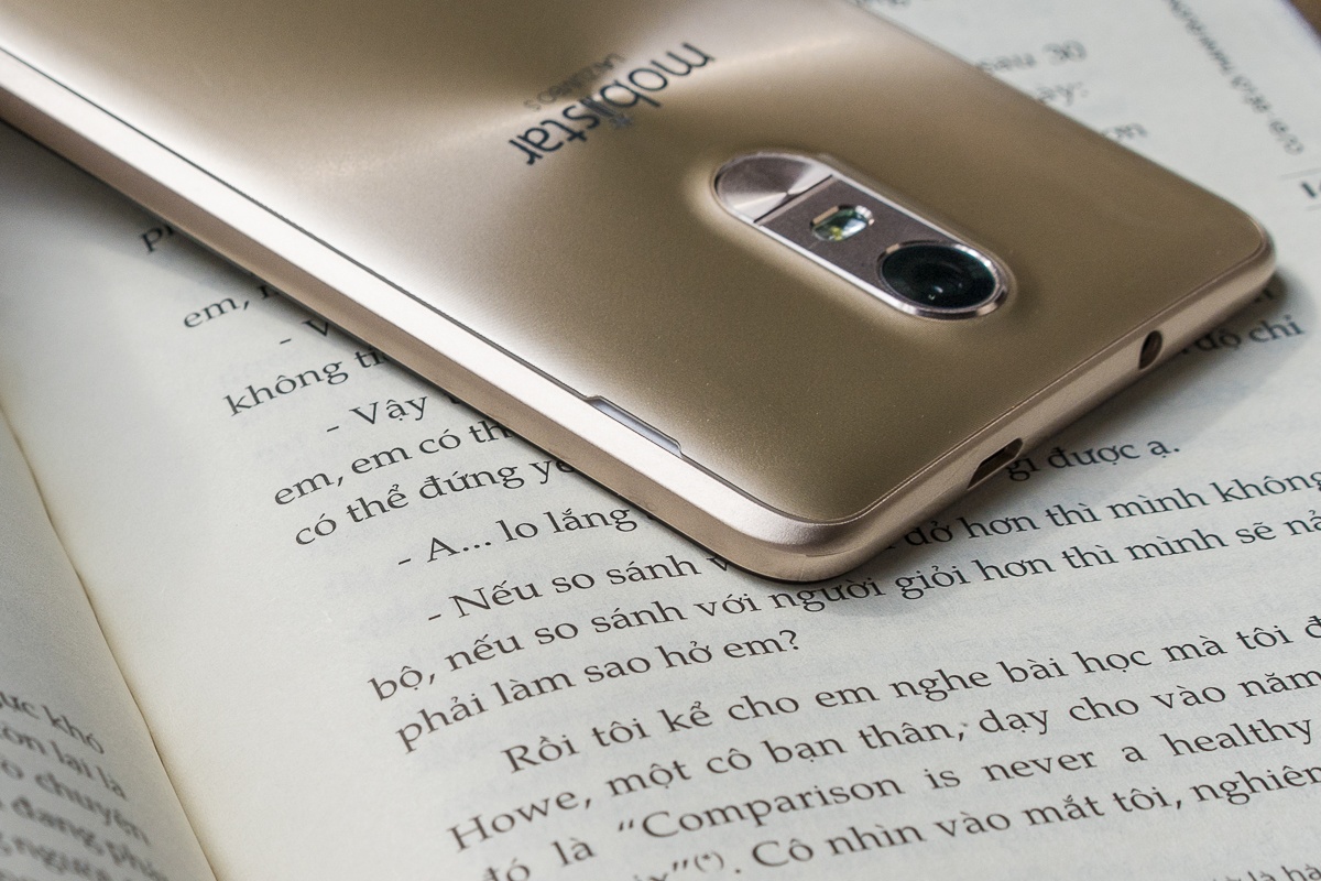 Mua Lai Zumbo S cua Mobiistar anh 8