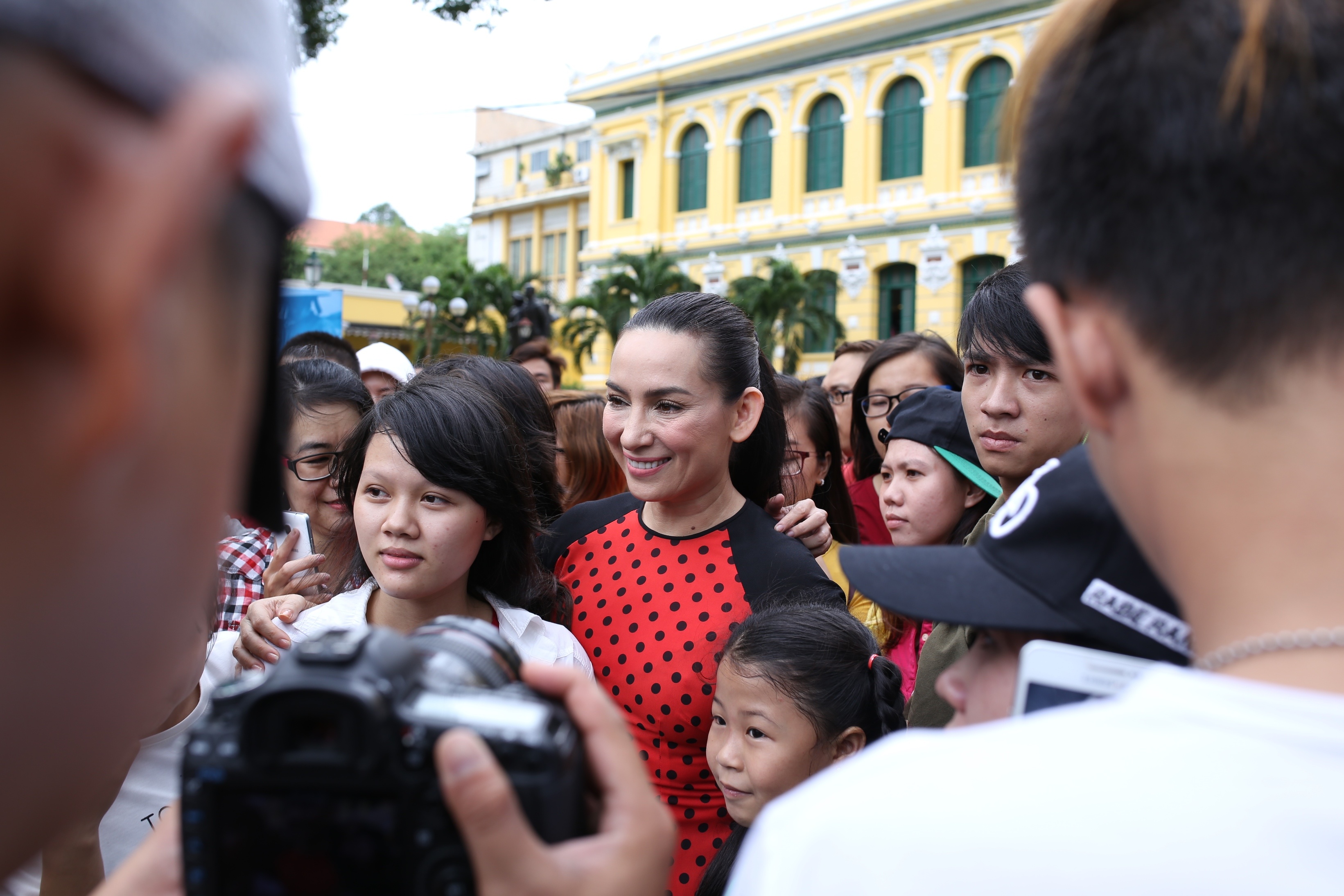 Phi Nhung tham gia Hanh dong nho - Y nghia lon anh 7