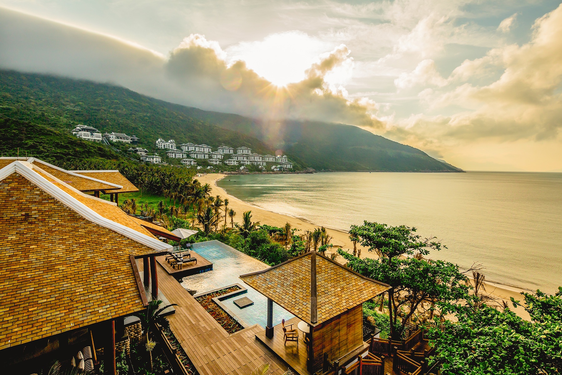 InterContinental Danang dat giai anh 2
