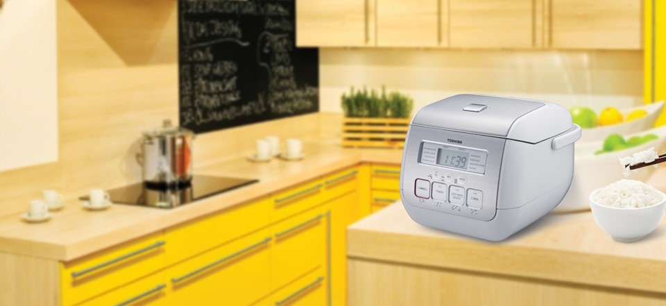 Cach chon noi com da nang cho bua an du dinh duong hinh anh