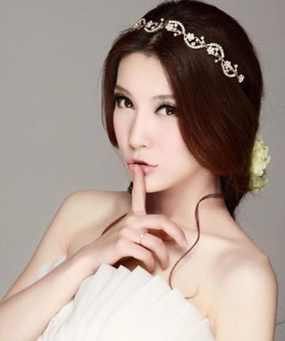 Viên trắng da Tatiomax Gold ảnh 2 Vien trang da Tatiomax Gold anh 2