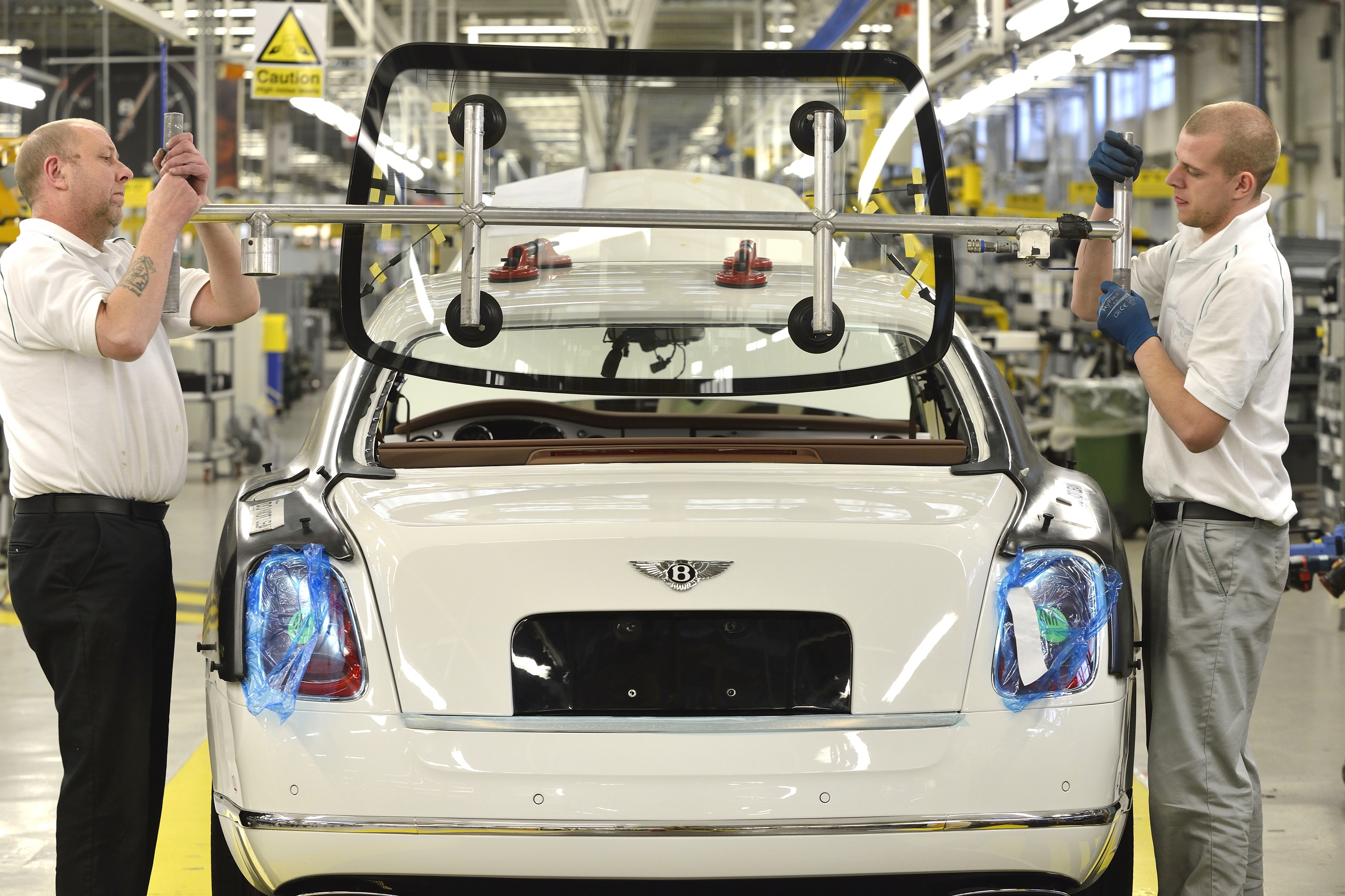 Bentley Hà Nội kiểm tra xe miễn phí ảnh 1 Bentley Ha Noi kiem tra xe mien phi anh 1