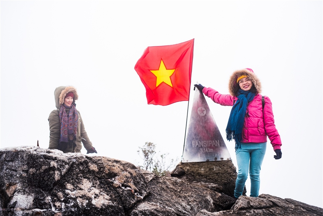 trai nghiem Fansipan Legend anh 1