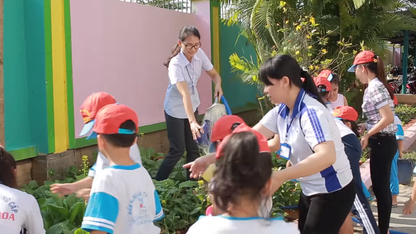 học trung cấpmầm non tại Việt Khoa ảnh 3 hoc trung capmam non tai Viet Khoa anh 3