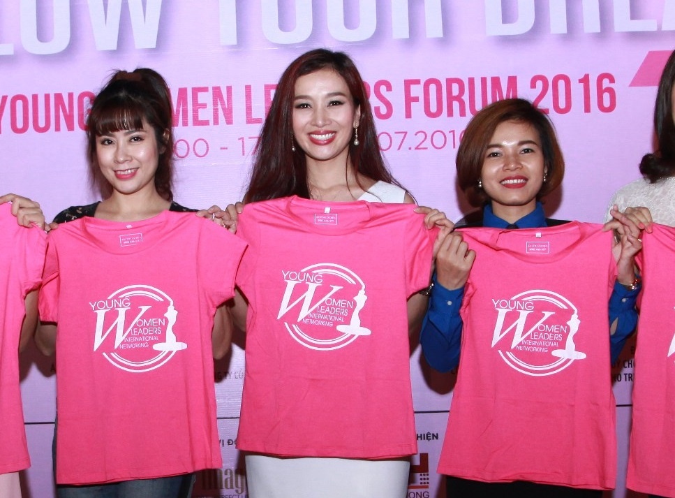 Mang luoi Nu lanh dao tre Young WLIN ra mat tai TP HCM hinh anh