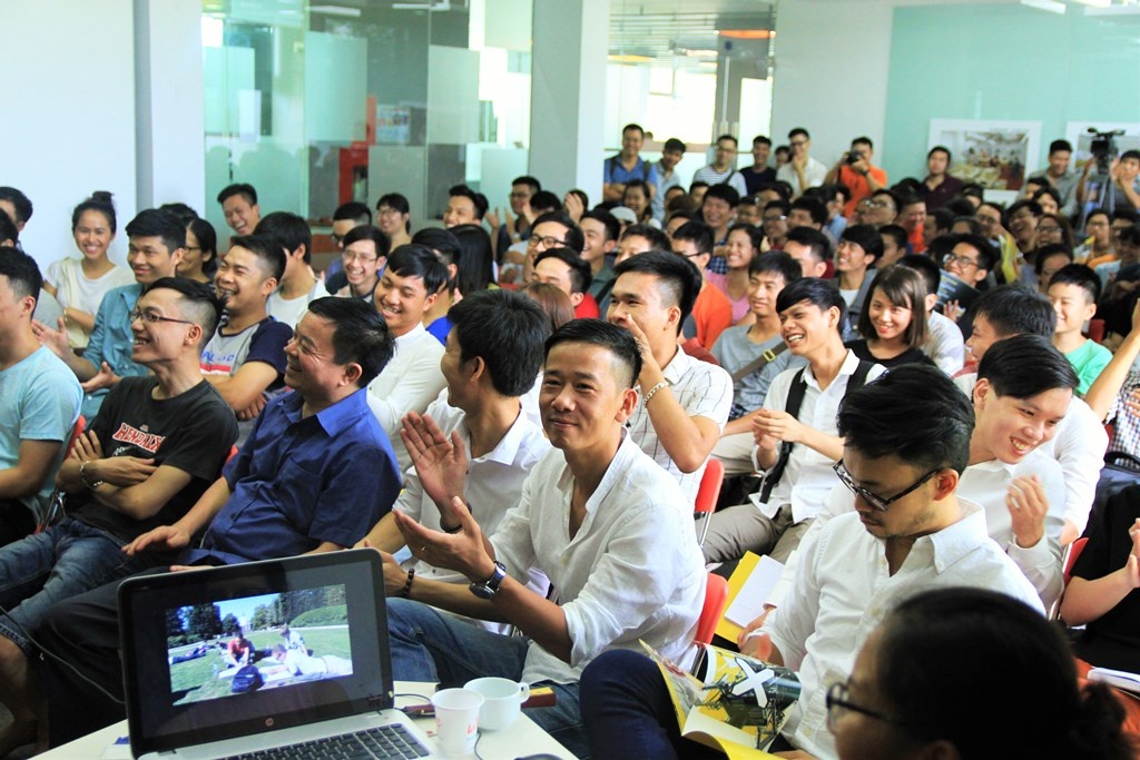 hoc kien truc tai DH FPT anh 2