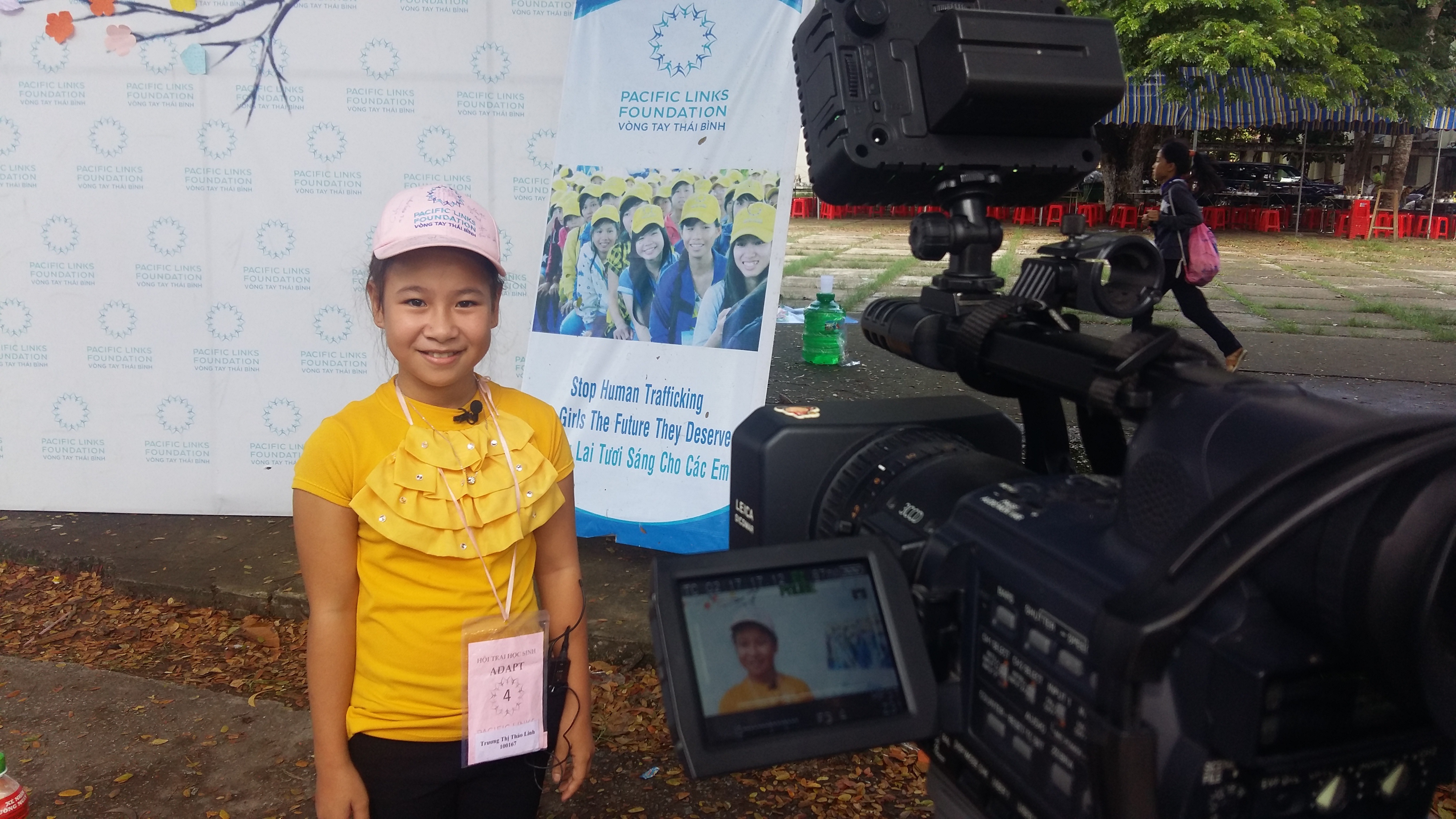 700 be gai hoc cach phat trien ban than anh 10