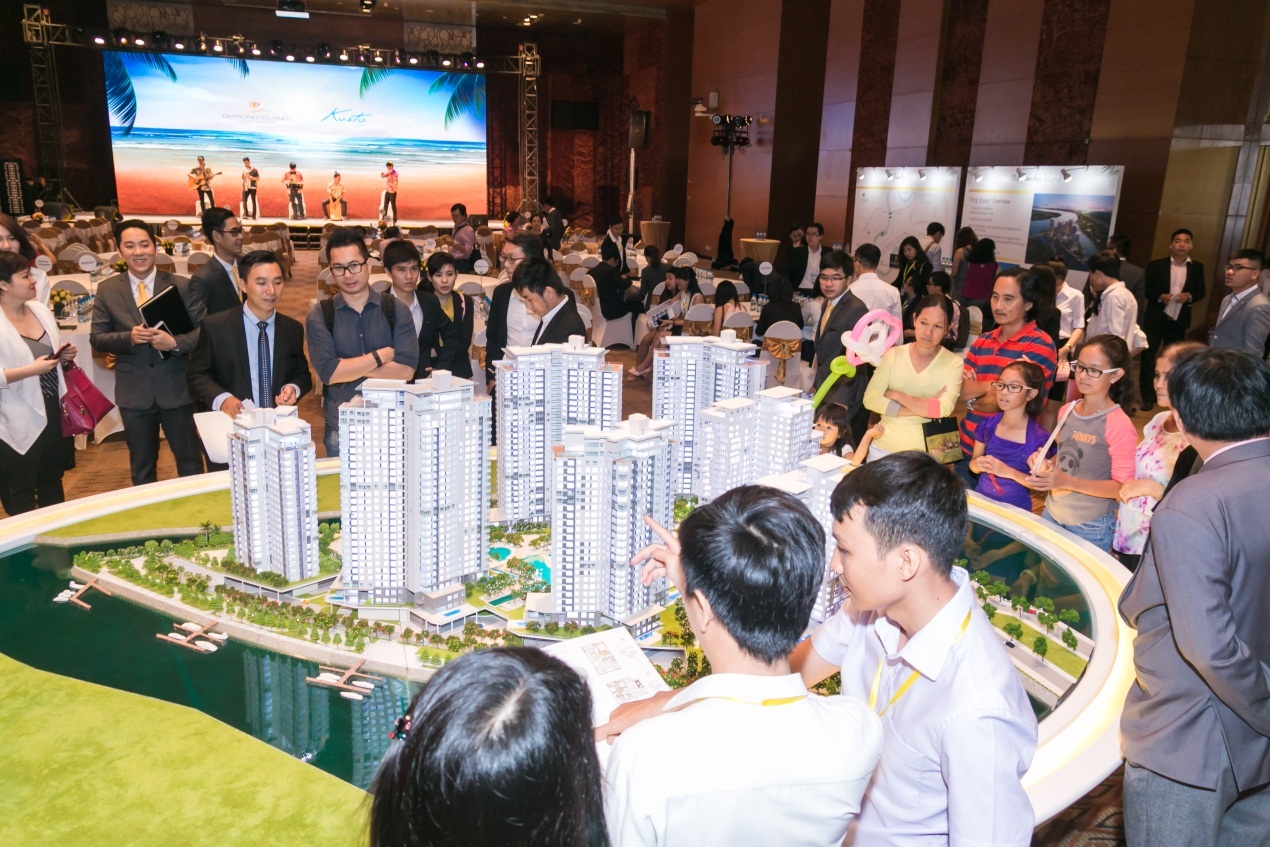 Toa thap Hawaii - dao Kim Cuong chinh thuc ra mat tai TP HCM hinh anh