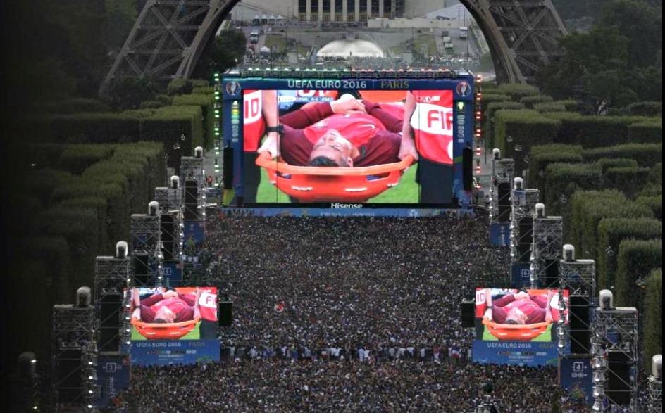 dai su bong da UC Browser anh 2