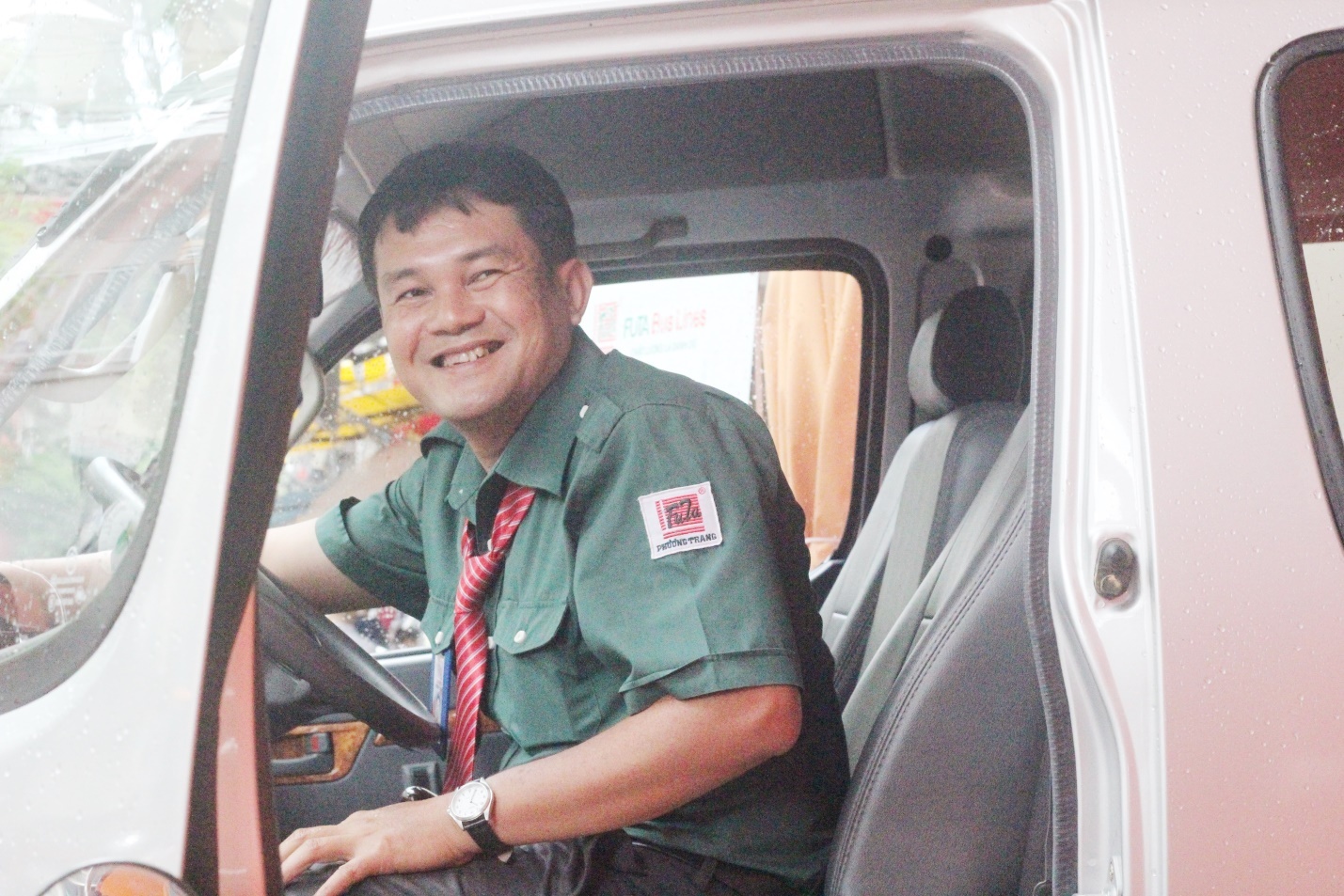 Đi xe Phương Trang, phúc lộc đầy tràn ảnh 5 Di xe Phuong Trang, phuc loc day tran anh 5