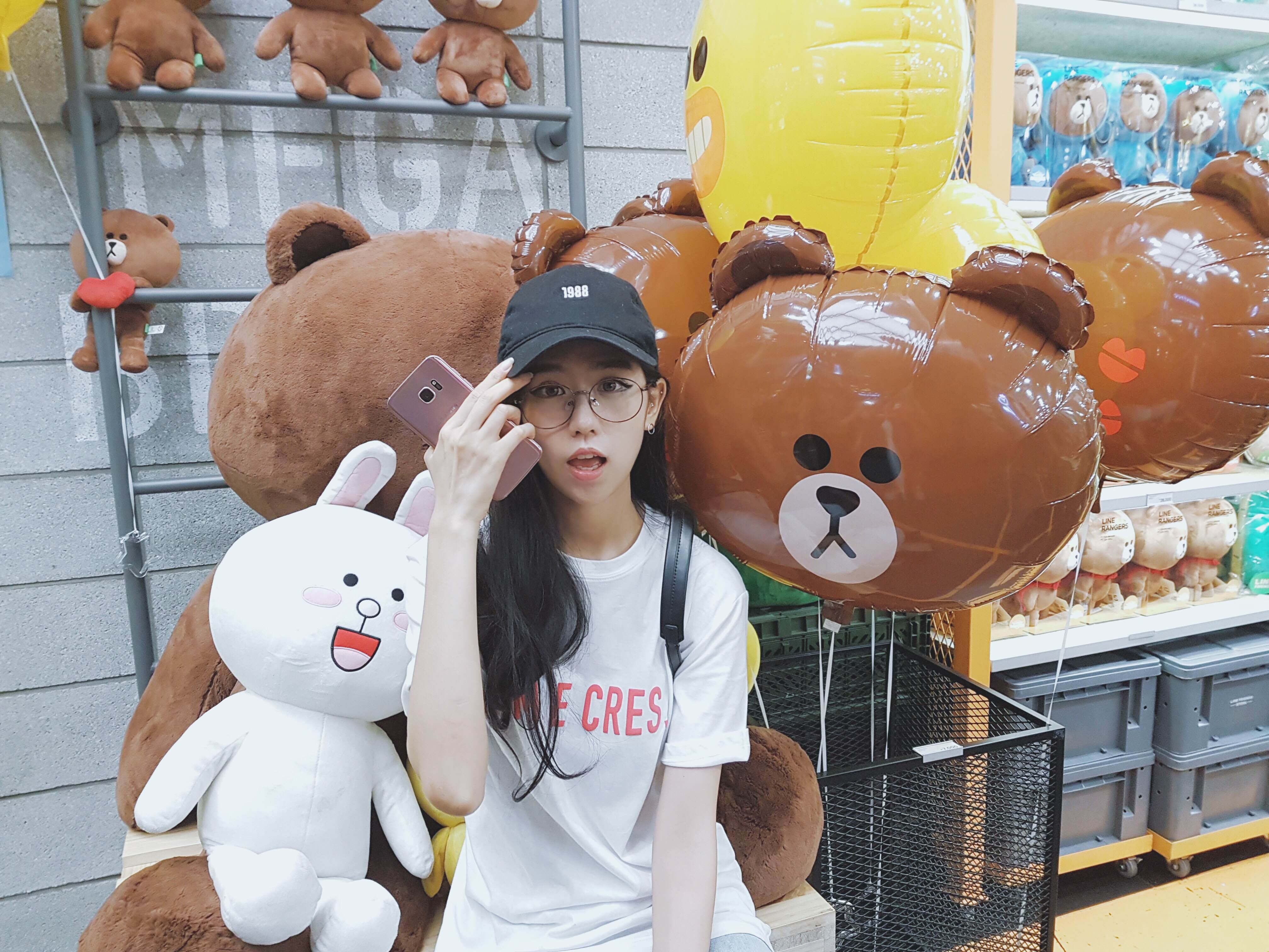 Min du lich Han Quoc de lua chon trang phuc cho MV moi hinh anh