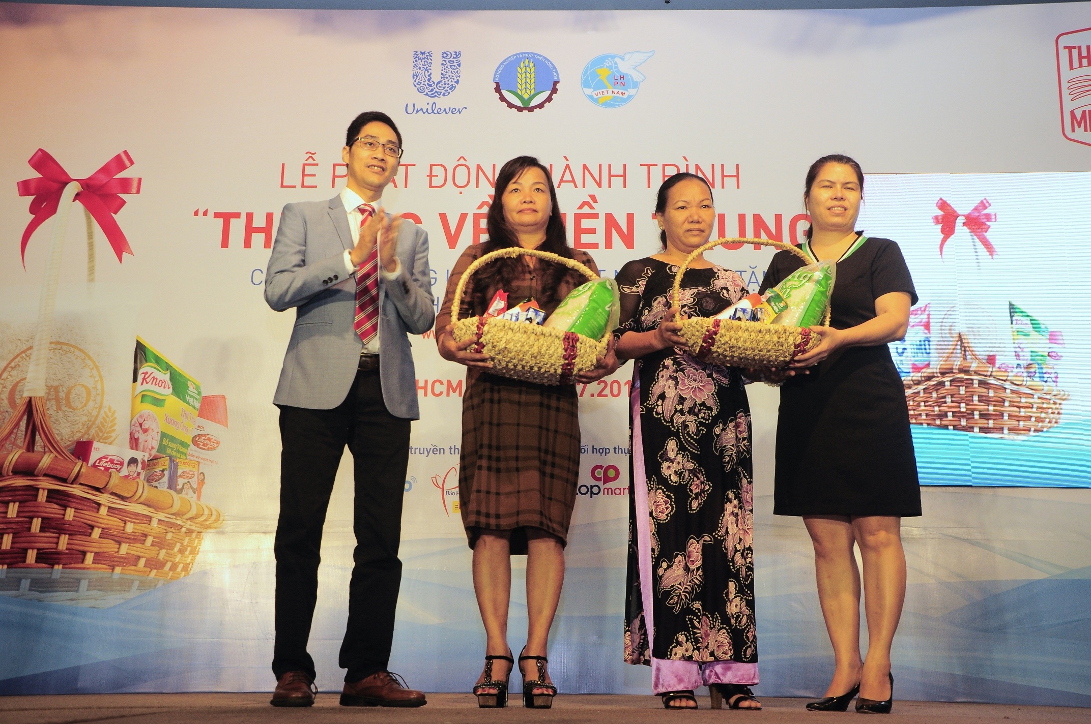 Thuong ve mien Trung anh 2