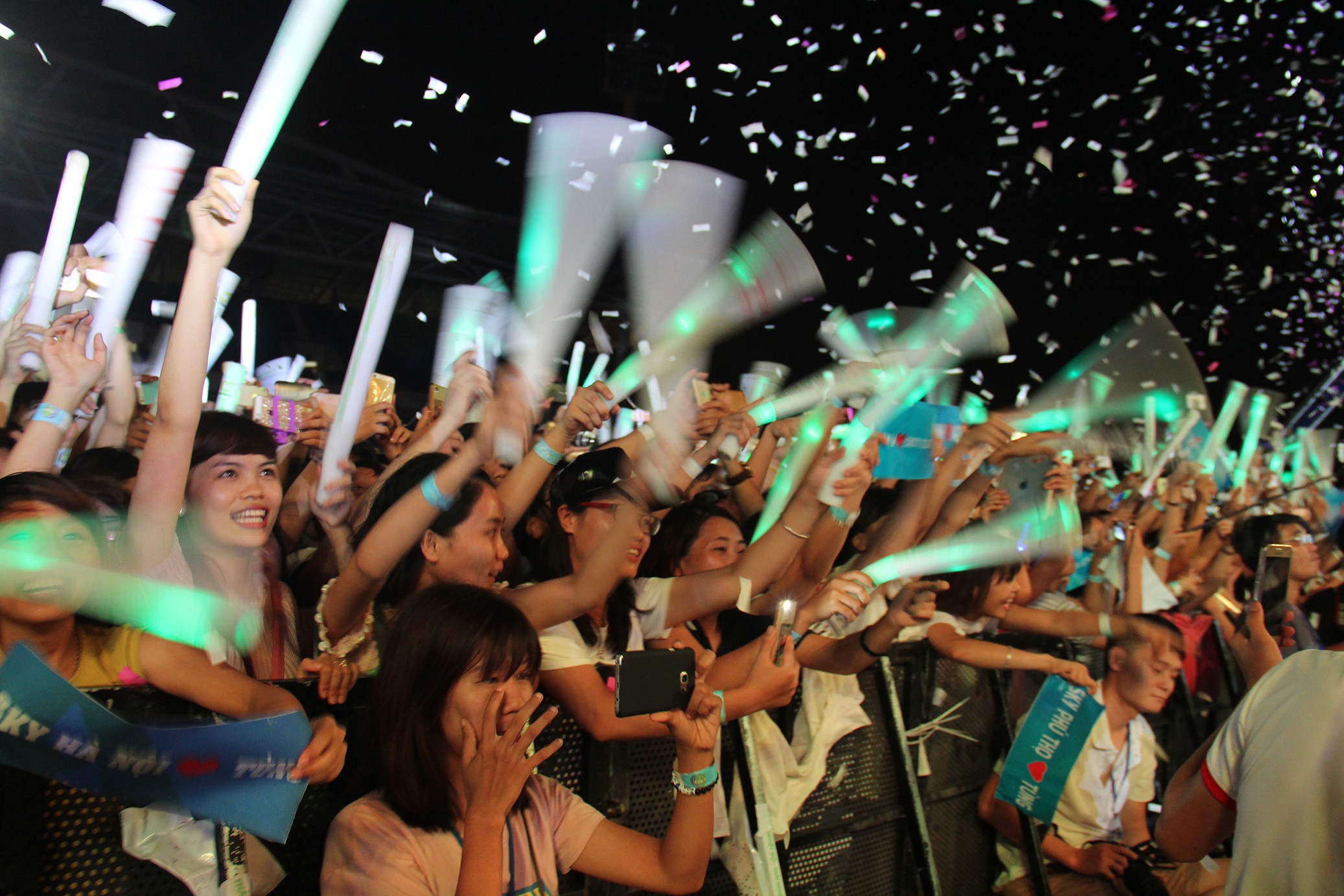 Giai nhiet mua he,  Son Tung M-TP,  Mua he khong do anh 15