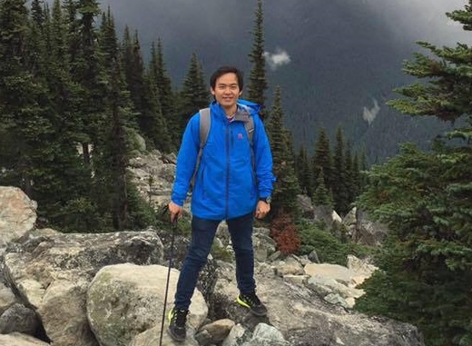 Nghe lap trinh vien giup ban tre kham pha nhieu vung dat moi hinh anh