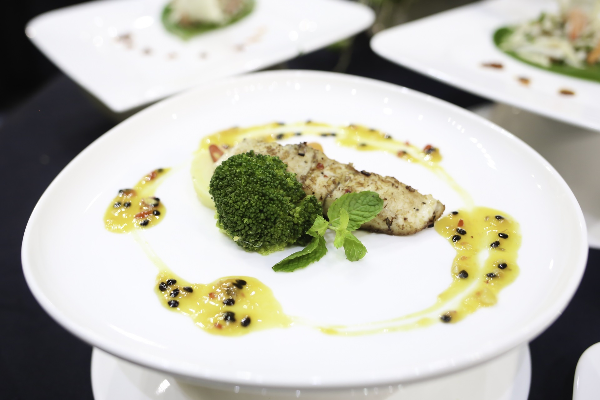 'Dau bep Viet dua gia vi dan gian len dang cap nha hang' hinh anh