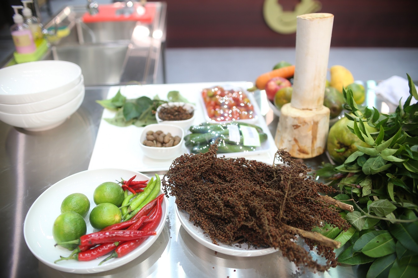 Nhung mon ngon tu gia vi nui rung hinh anh