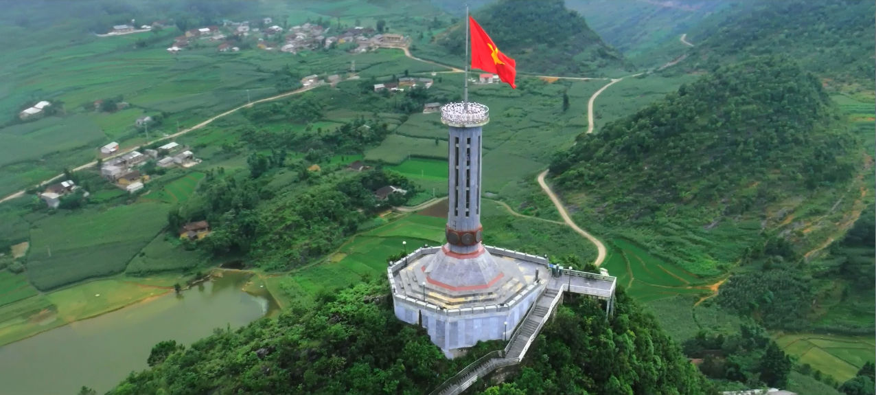 MV Vuon cao Viet Nam anh 1