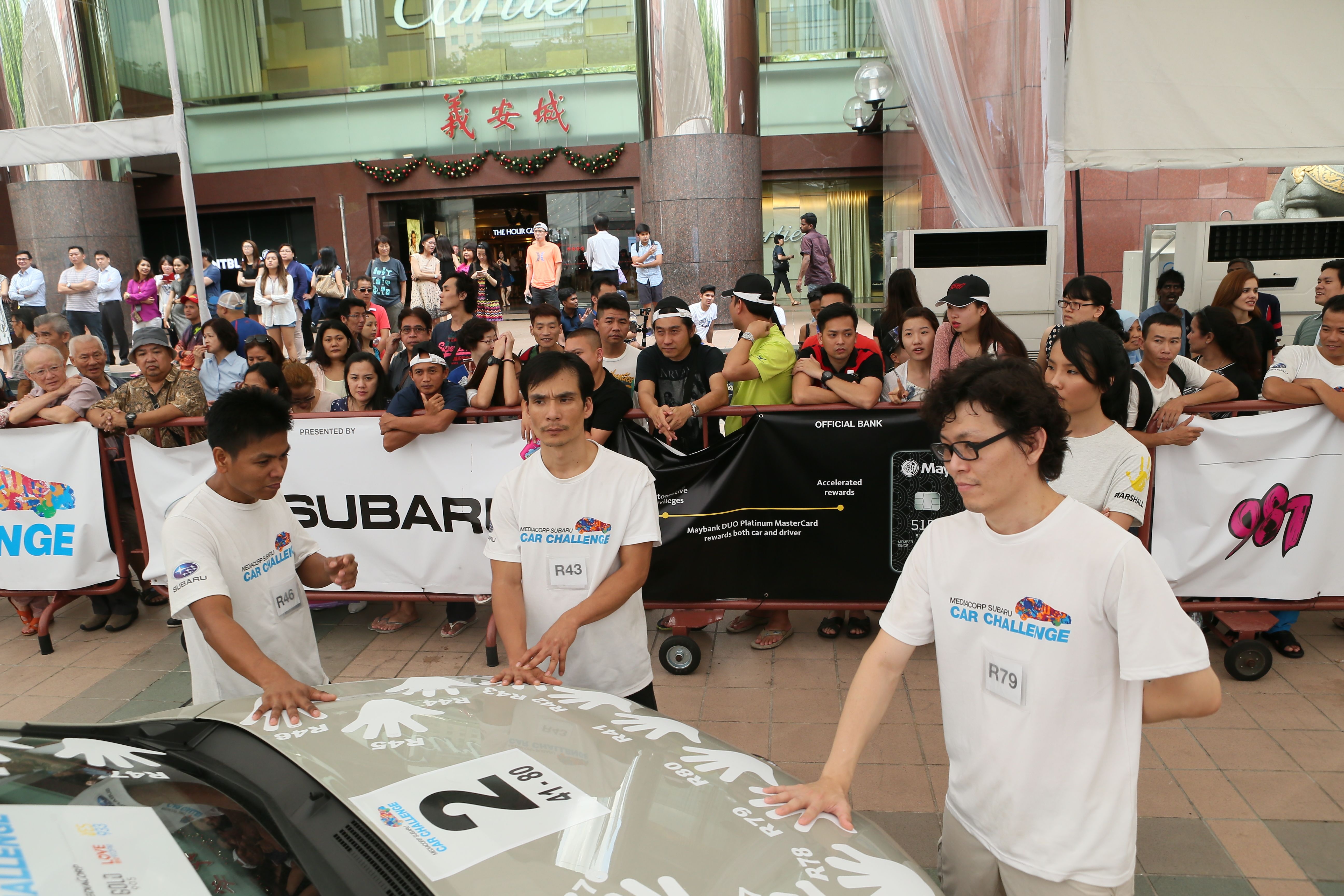 đứng hơn 3 ngày 3 đêm để giành ôtô 1, 3 tỷ đồng ảnh 1 dung hon 3 ngay 3 dem de gianh oto 1, 3 ty dong anh 1