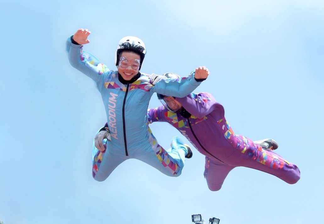 Gioi tre hao hung tham gia 'Bay cung Saigon Special' hinh anh