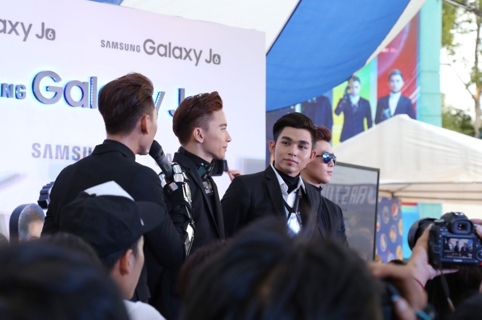 Samsung Galaxy J5 2016 anh 5