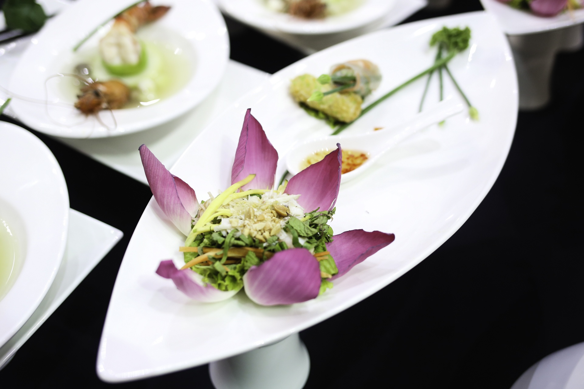 chiec thia vang anh 7