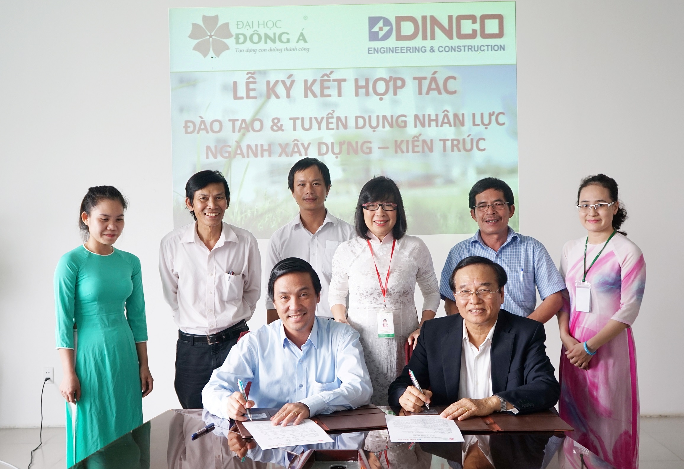 khoa Xay dung - Kien truc DH Dong A anh 1