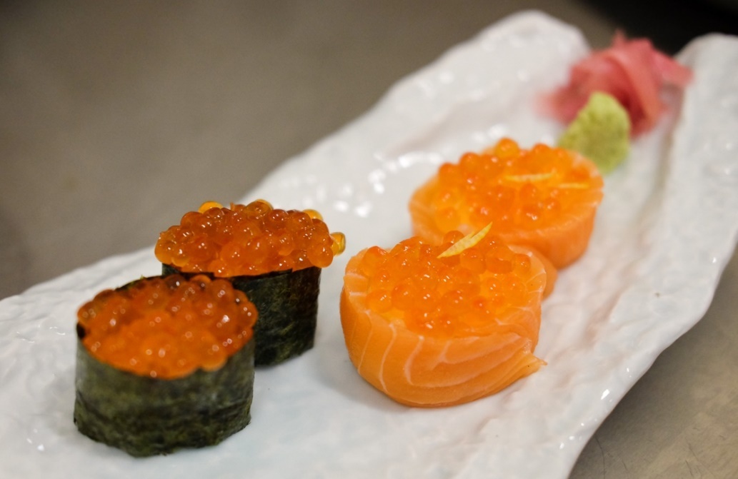 Nem thu sashimi danh bat tu quan dao Hokkaido, Nhat Ban hinh anh