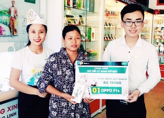 So huu ngay OPPO F1s khi con nhieu khuyen mai hinh anh