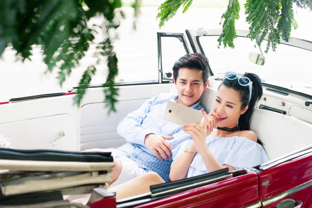 Ong Cao Thang,  Dong Nhi lang man anh 6