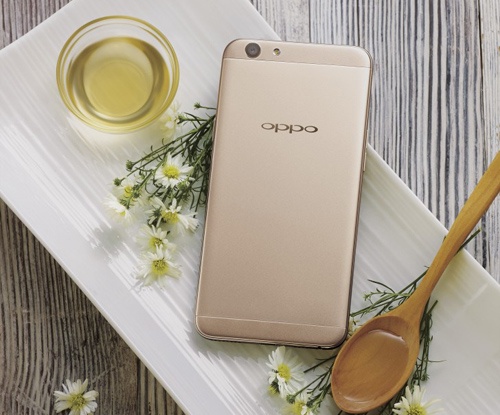 mua OPPO F1s tai TechOne anh 2