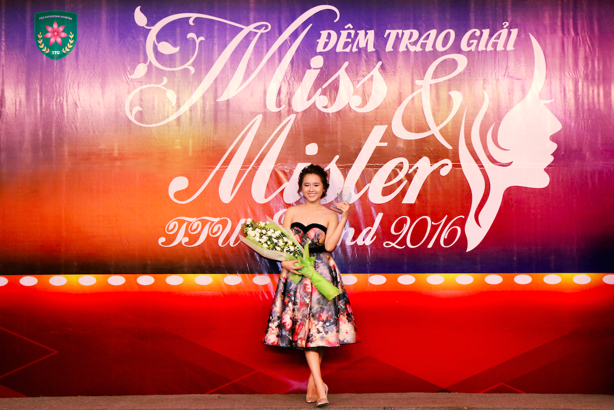 Trao giai Miss and Mister TTU extend 2016 anh 4