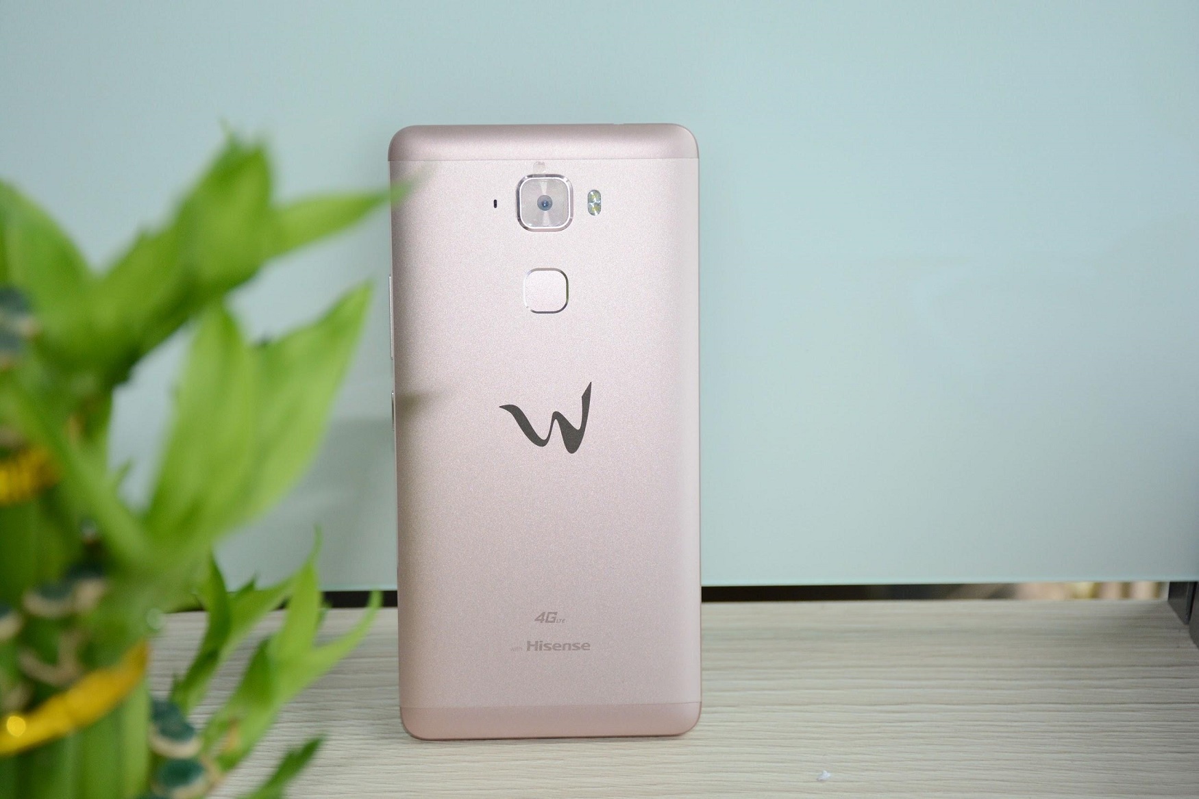 Bo tu smartphone Han W ra mat nguoi dung Viet hinh anh