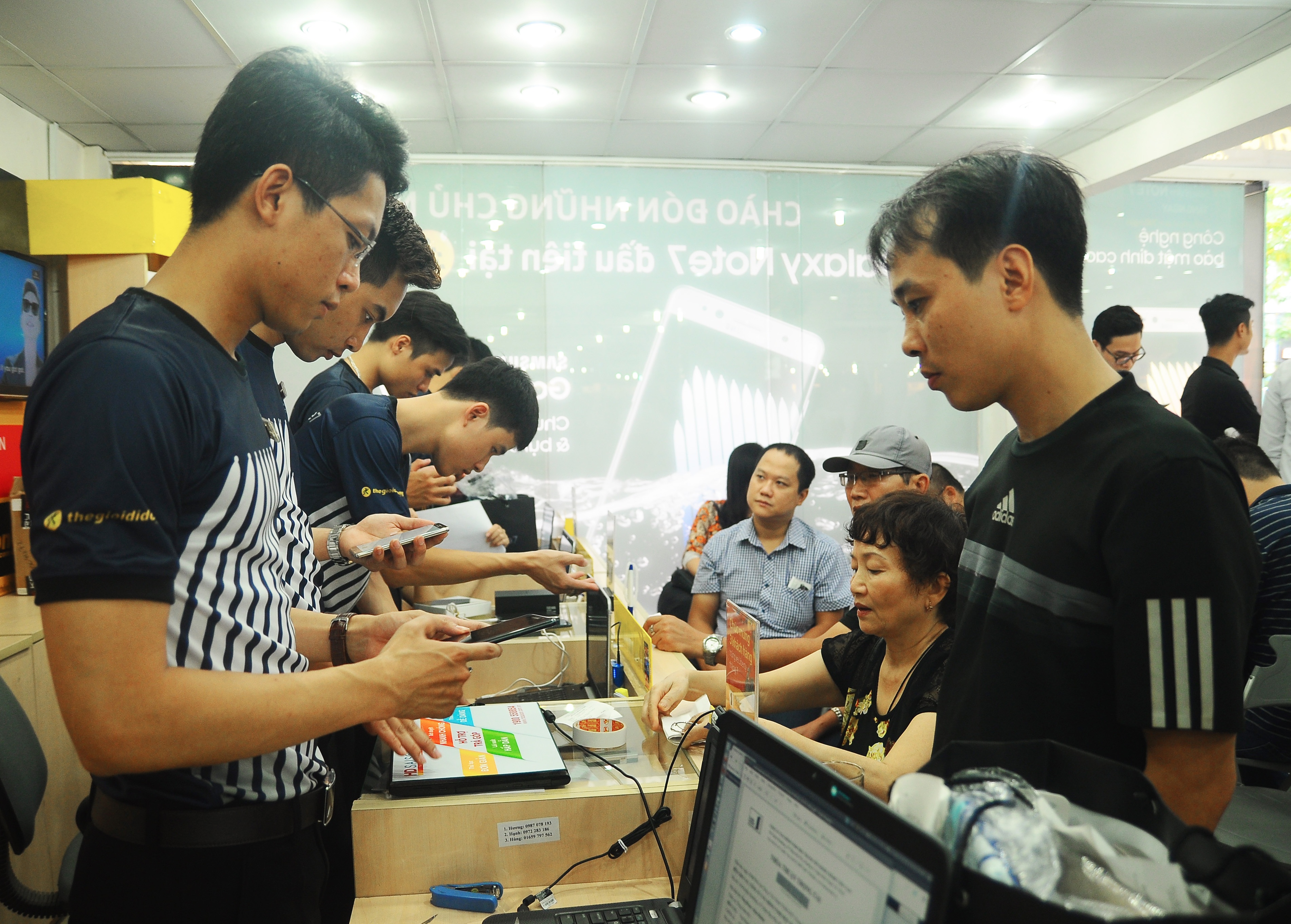 Mo ban Galaxy Note 7 anh 4