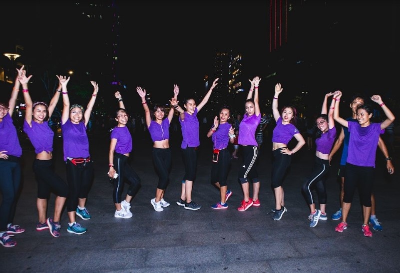 adidas X Race,  giay the thao anh 2