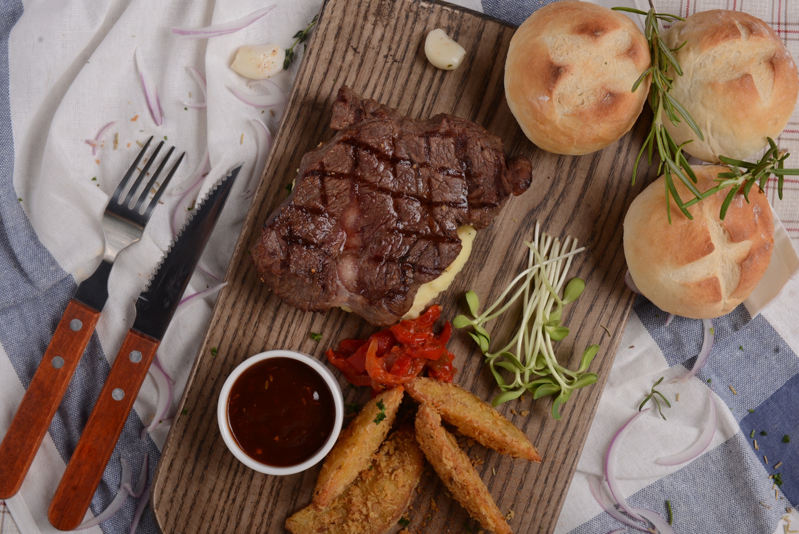 Thuong thuc mon Au homemade doc dao tai Ha Noi hinh anh