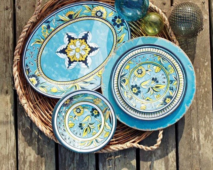 Bat dia nhua melamine cao cap duoc su dung trong nha hang hinh anh