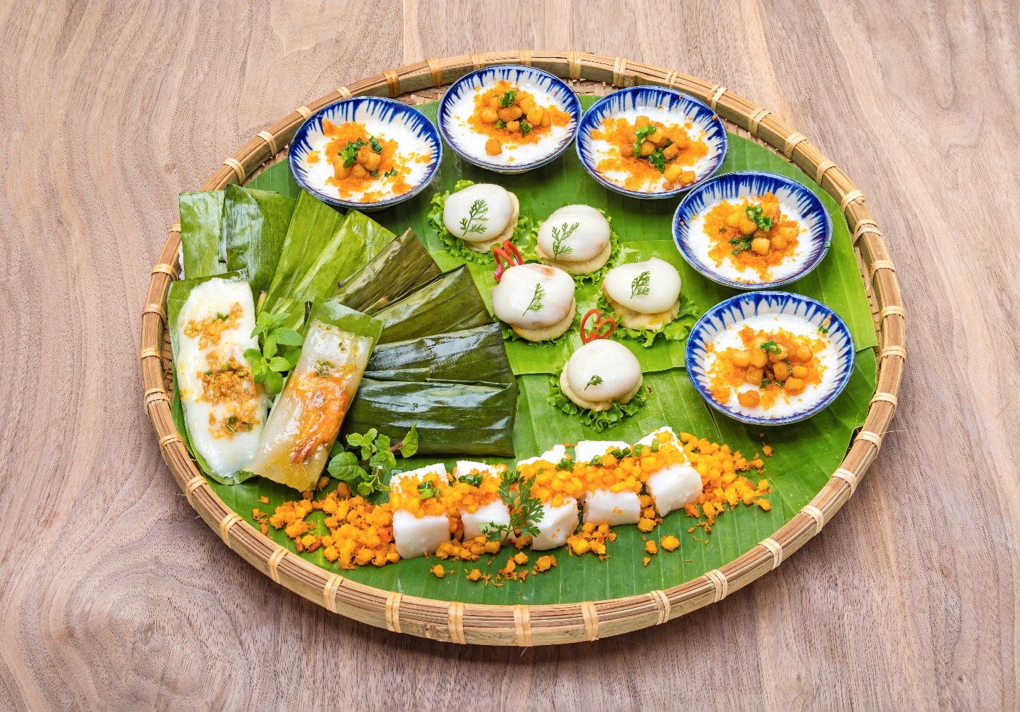 Thuong thuc mon ngon 3 mien chuan vi tai Sai Gon hinh anh