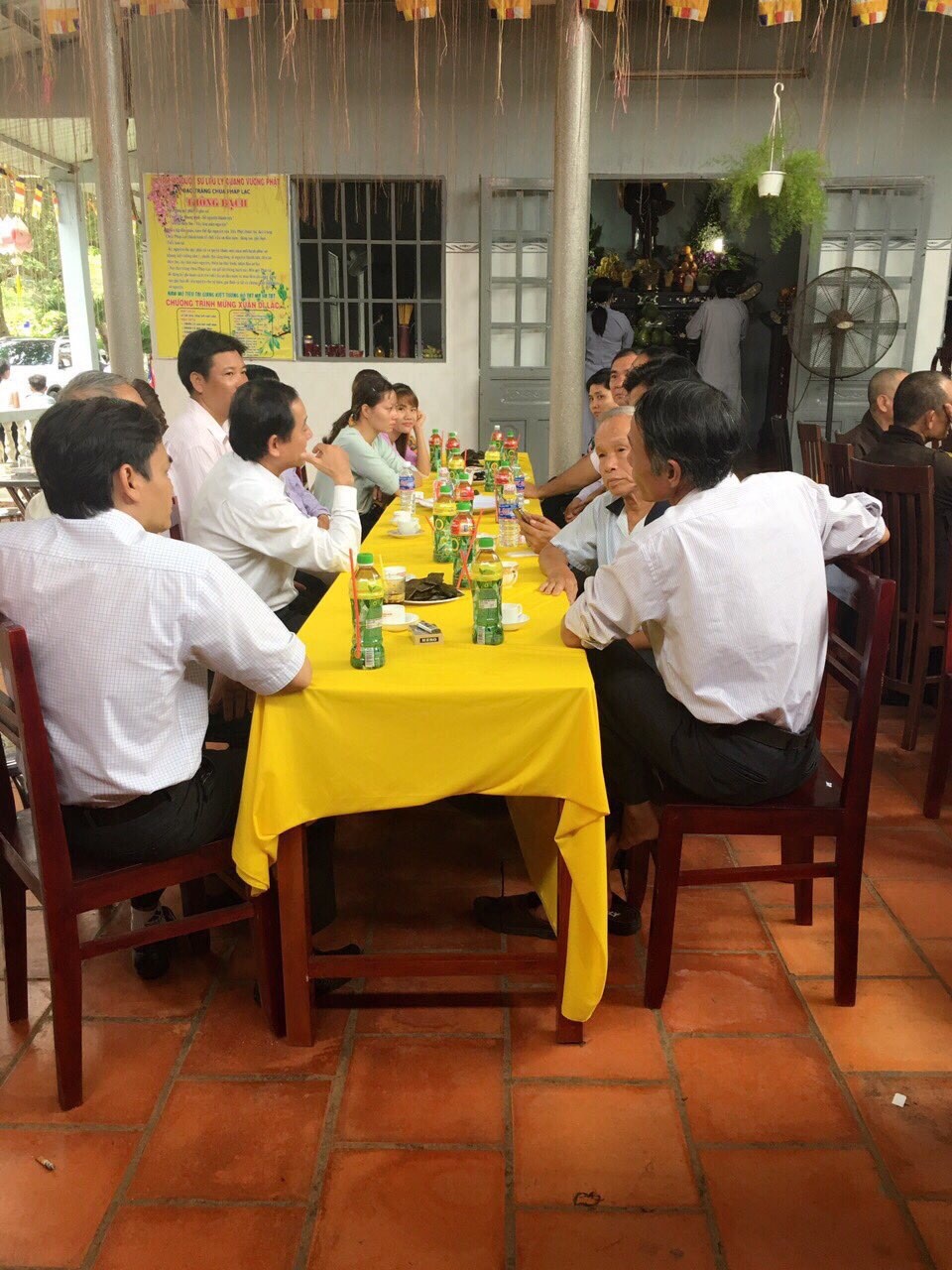 Phi Nhung,  Dr. Thanh,  tu thien anh 2