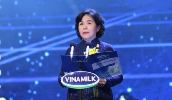 Vinamilk lot top 50 cong ty niem yet hang dau chau A - TBD hinh anh