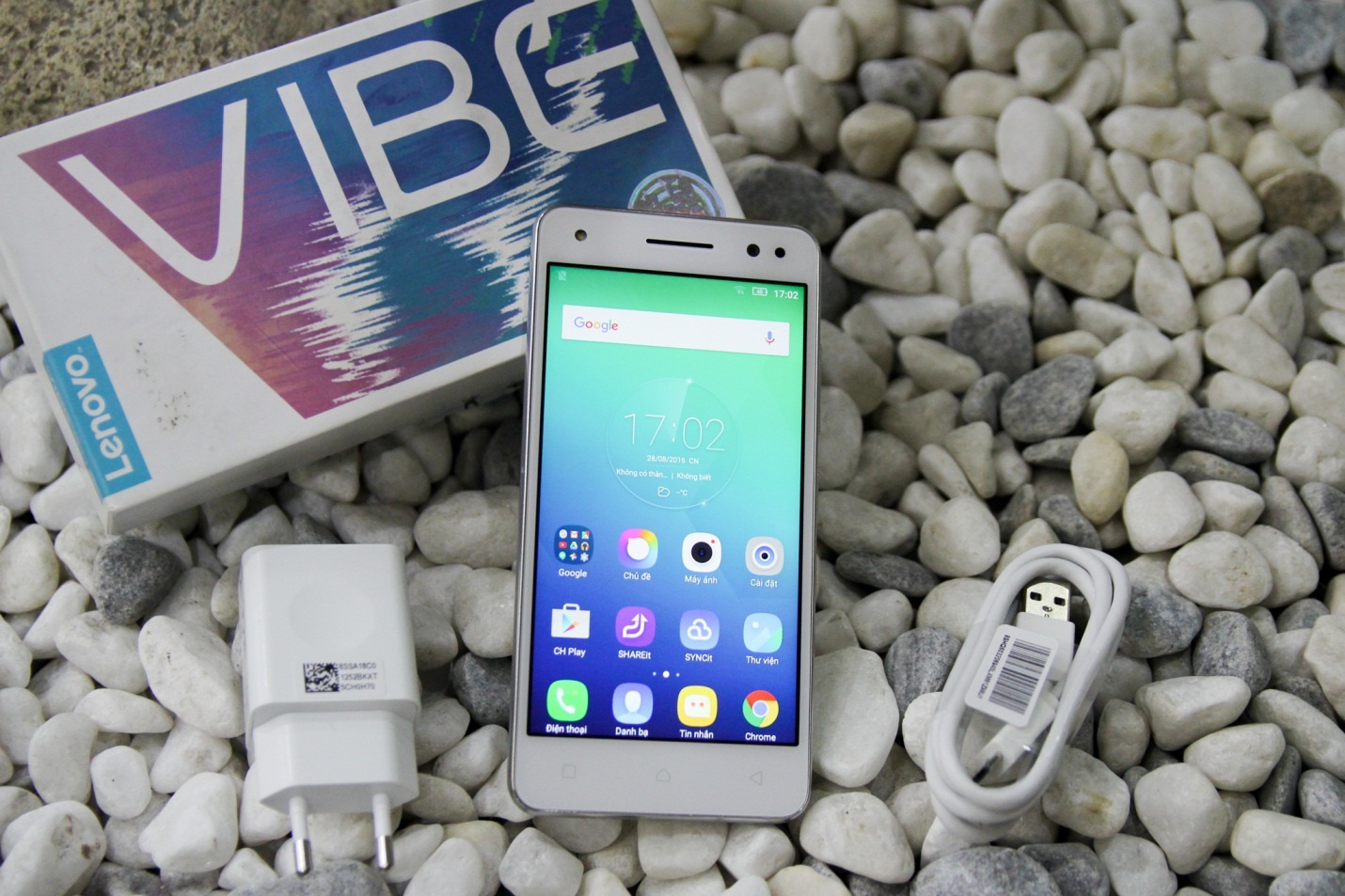 Lenovo Vibe S1 Lite: Man hinh 5 inch, tam gia 3 trieu dong hinh anh