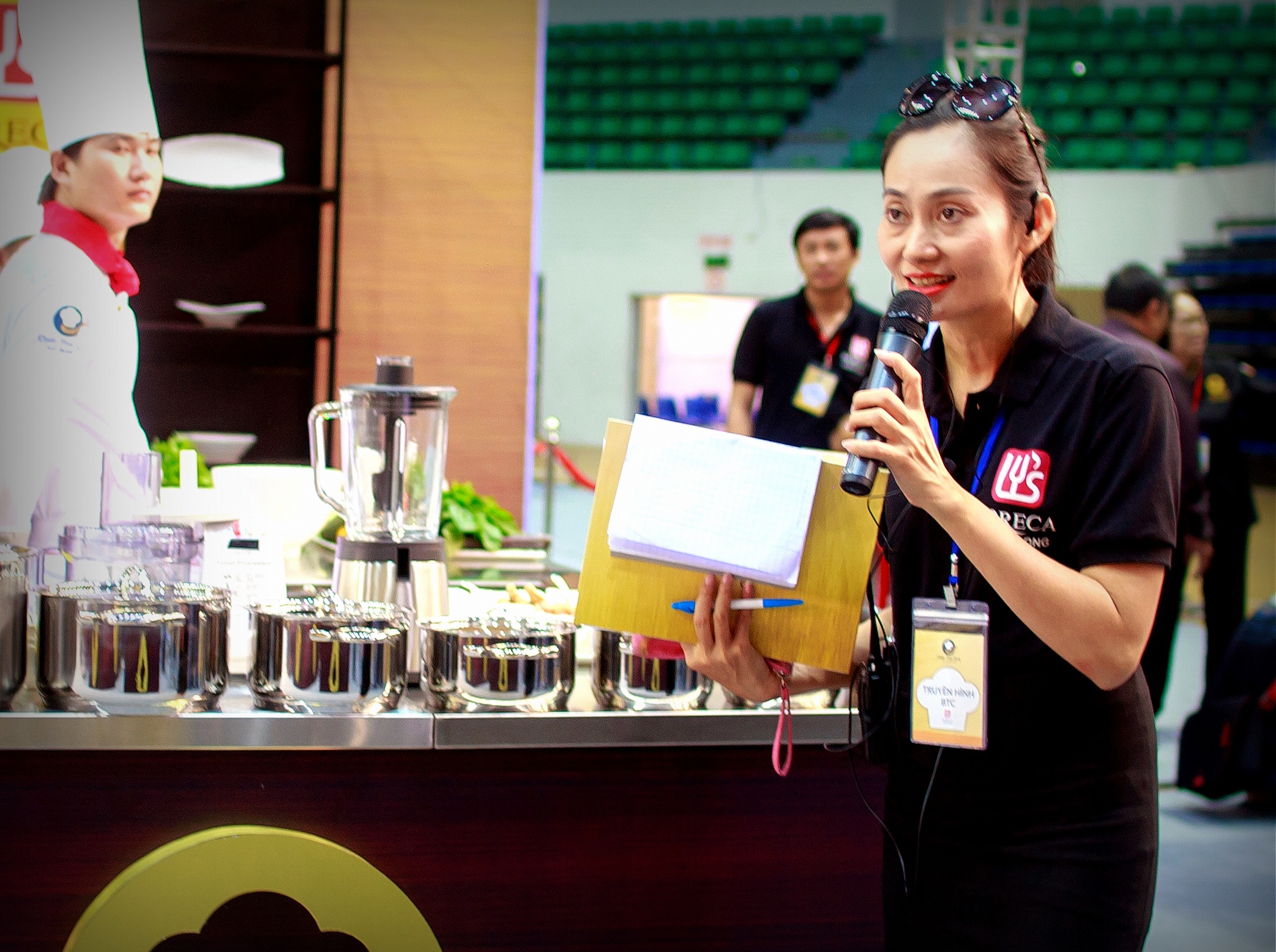 Chiếc thìa vàng  ảnh 3 Chiec thia vang anh 3