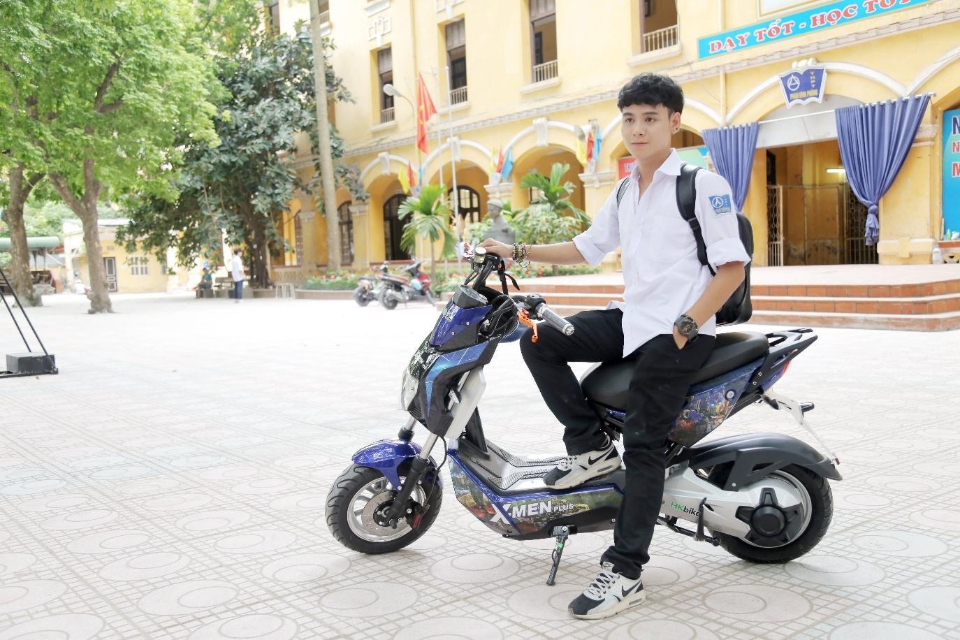 3 luu y danh cho phu huynh khi mua xe dien tang con hinh anh