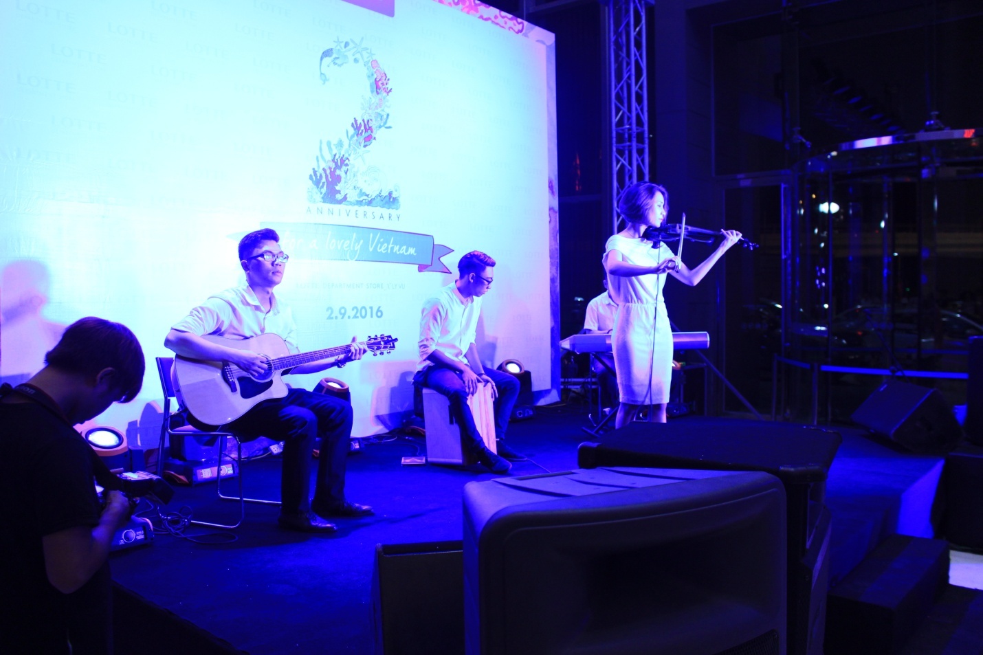 Lotte Department Store anh 2