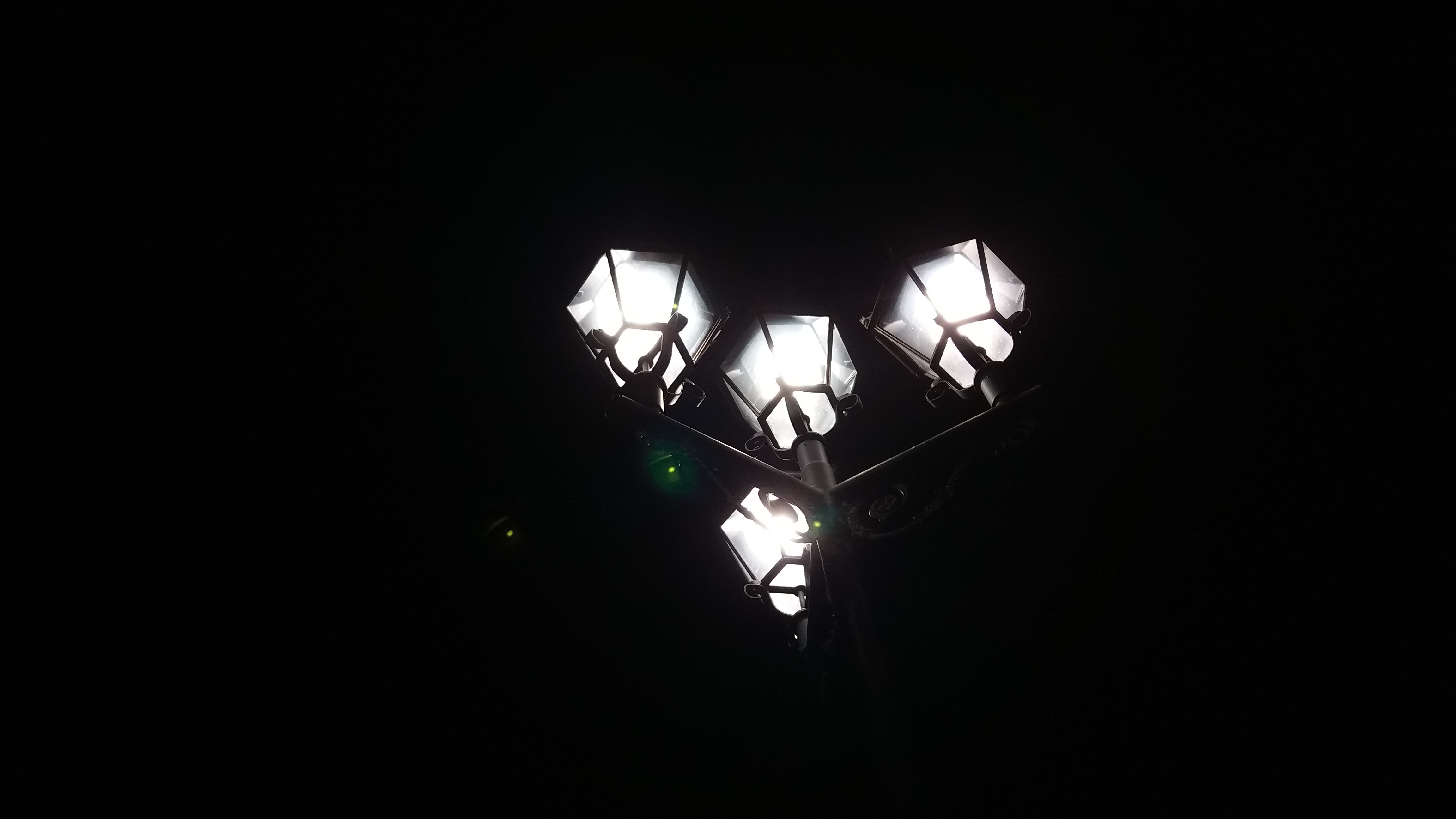 Galaxy A (2016) ảnh 1 Galaxy A (2016) anh 1