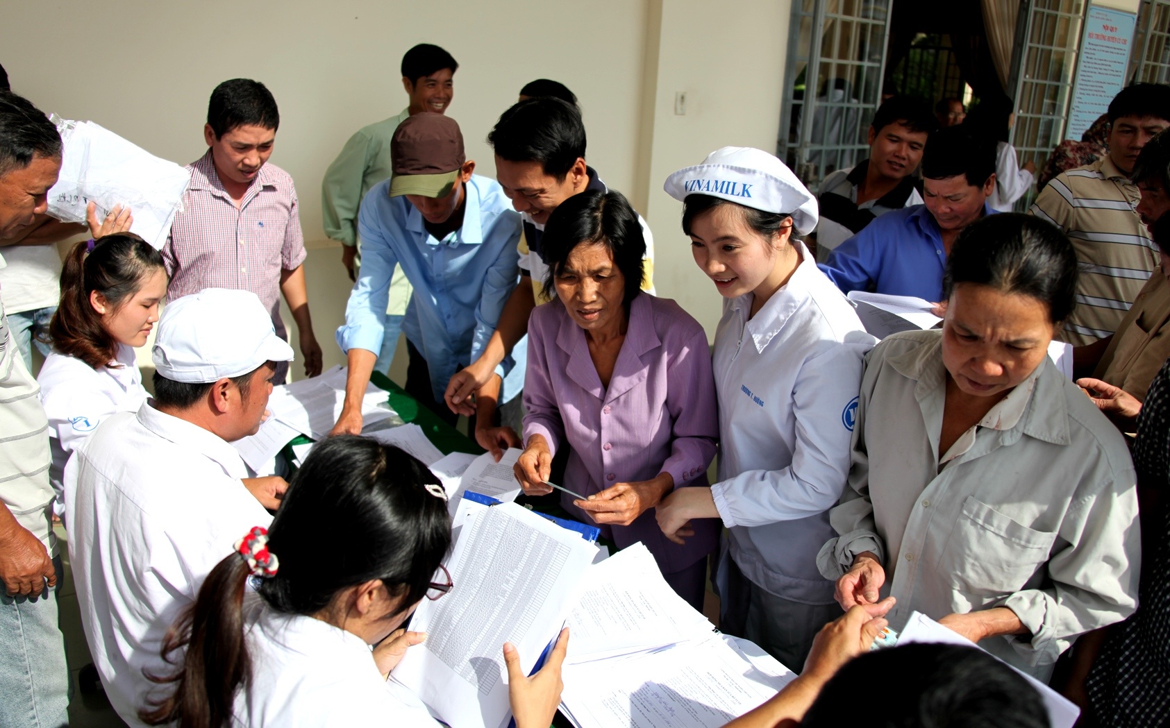 Vinamilk,  nguyen lieu sua anh 4