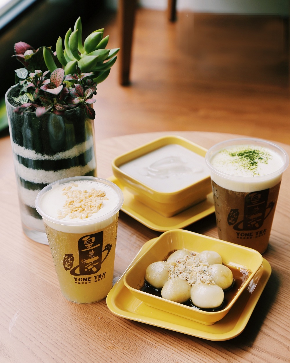 Yone Tea & Dessert,  tra sua tang Hong Kong anh 4